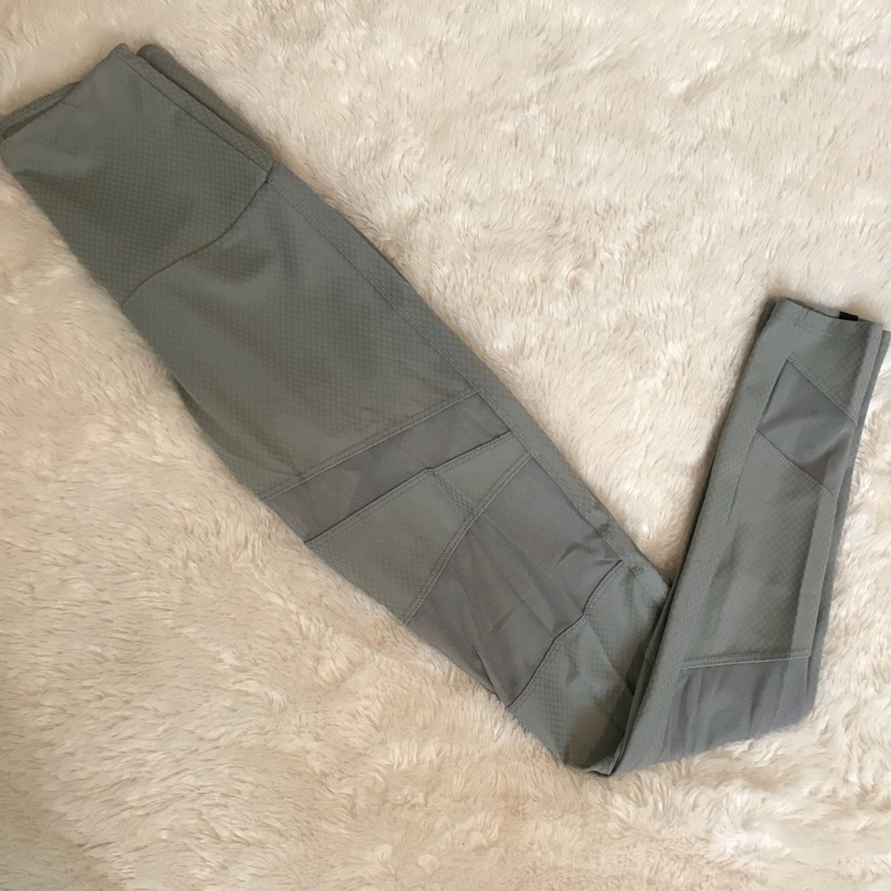 Onzie Bondage Leggings
